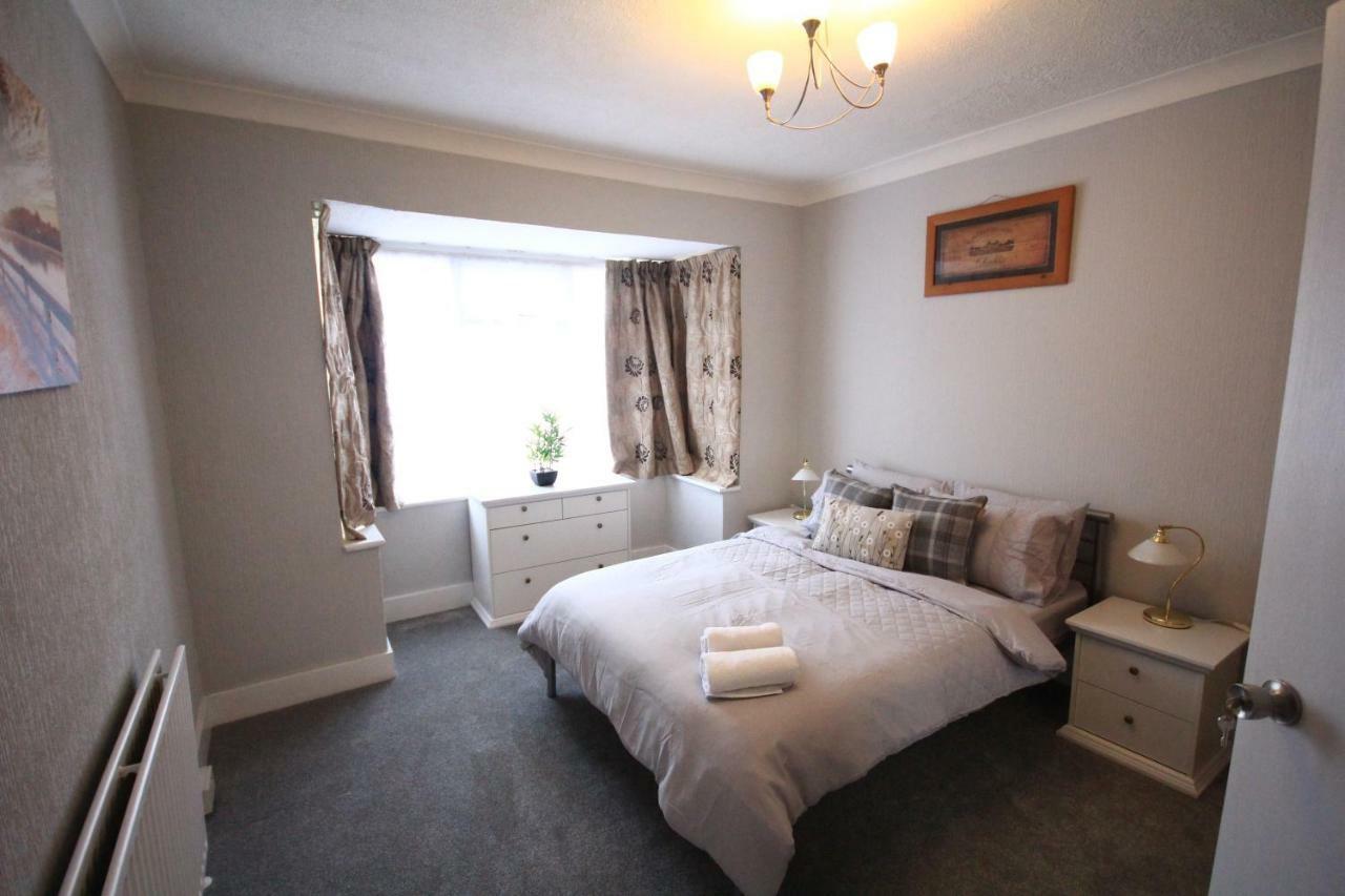 Вилла The Uxbridge House Экстерьер фото
